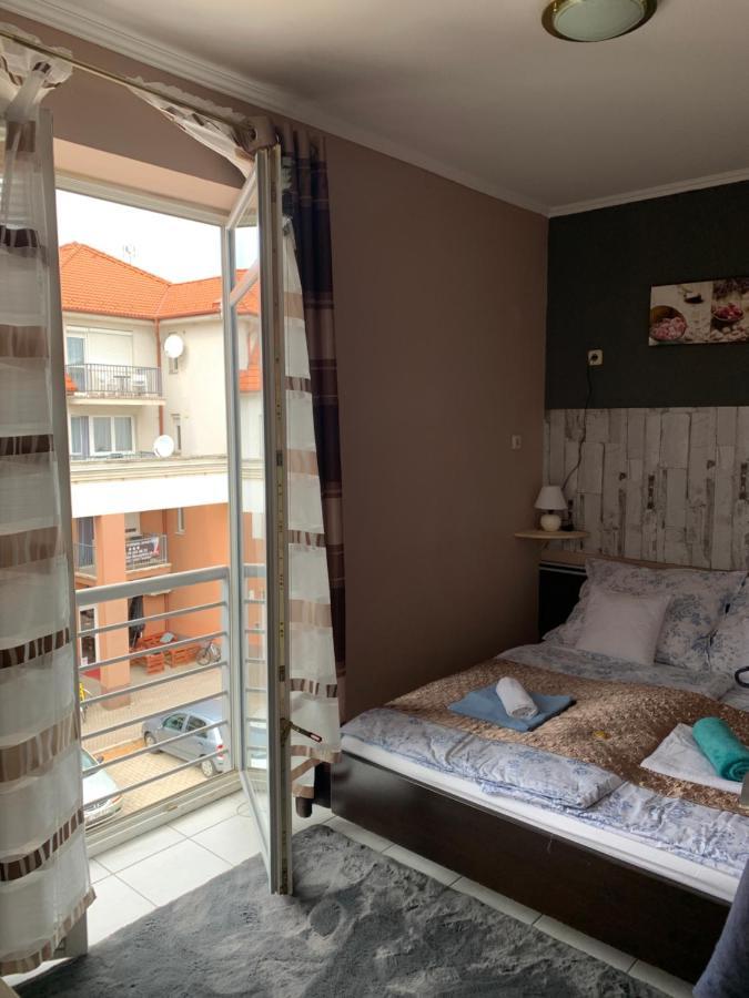 Furo-Lak 1 Apartman Hajdúszoboszló Exterior foto